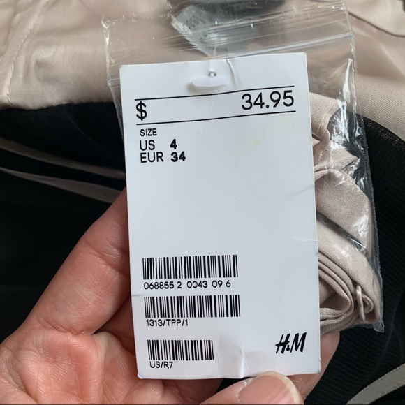 NWT H&M Sweetheart Neckline Dress-Size 4 - Picture 7 of 15